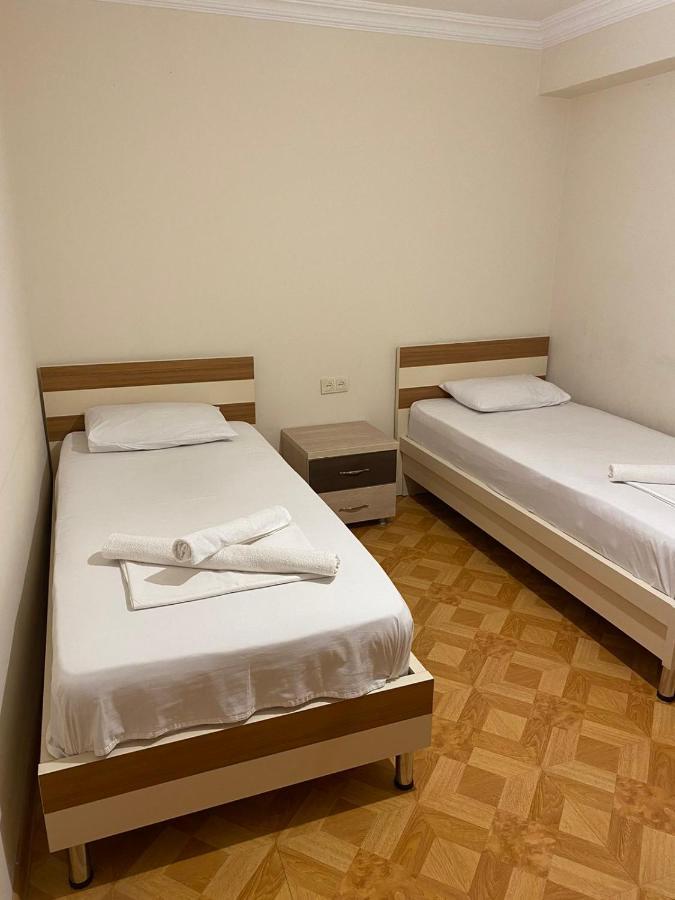 Hotel Tao 巴统 外观 照片