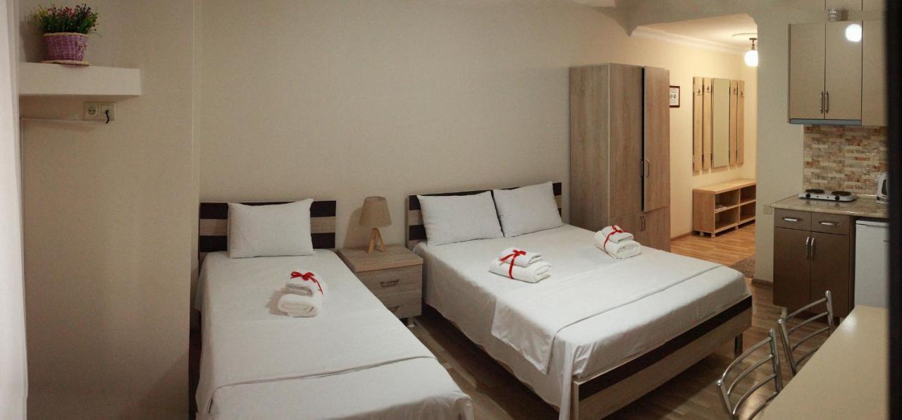 Hotel Tao 巴统 外观 照片