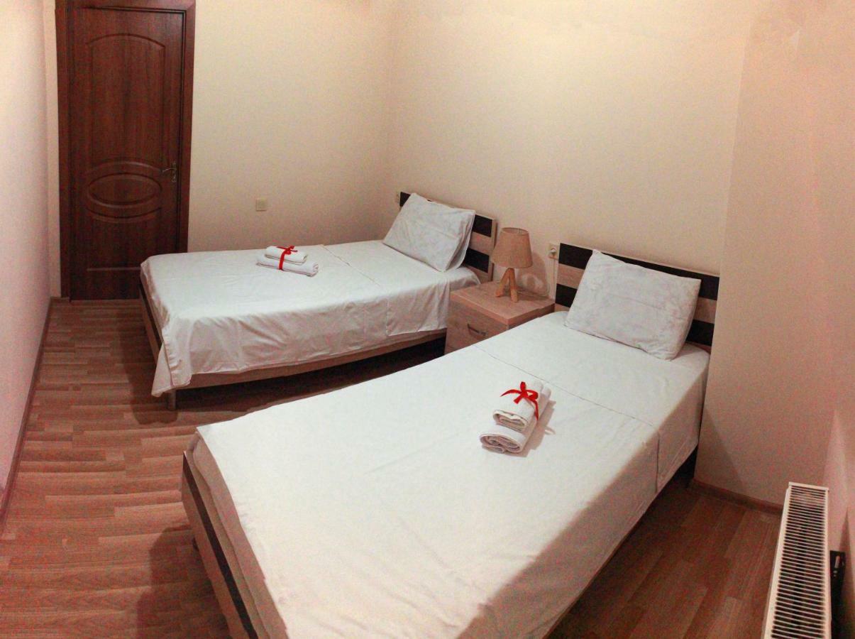 Hotel Tao 巴统 外观 照片
